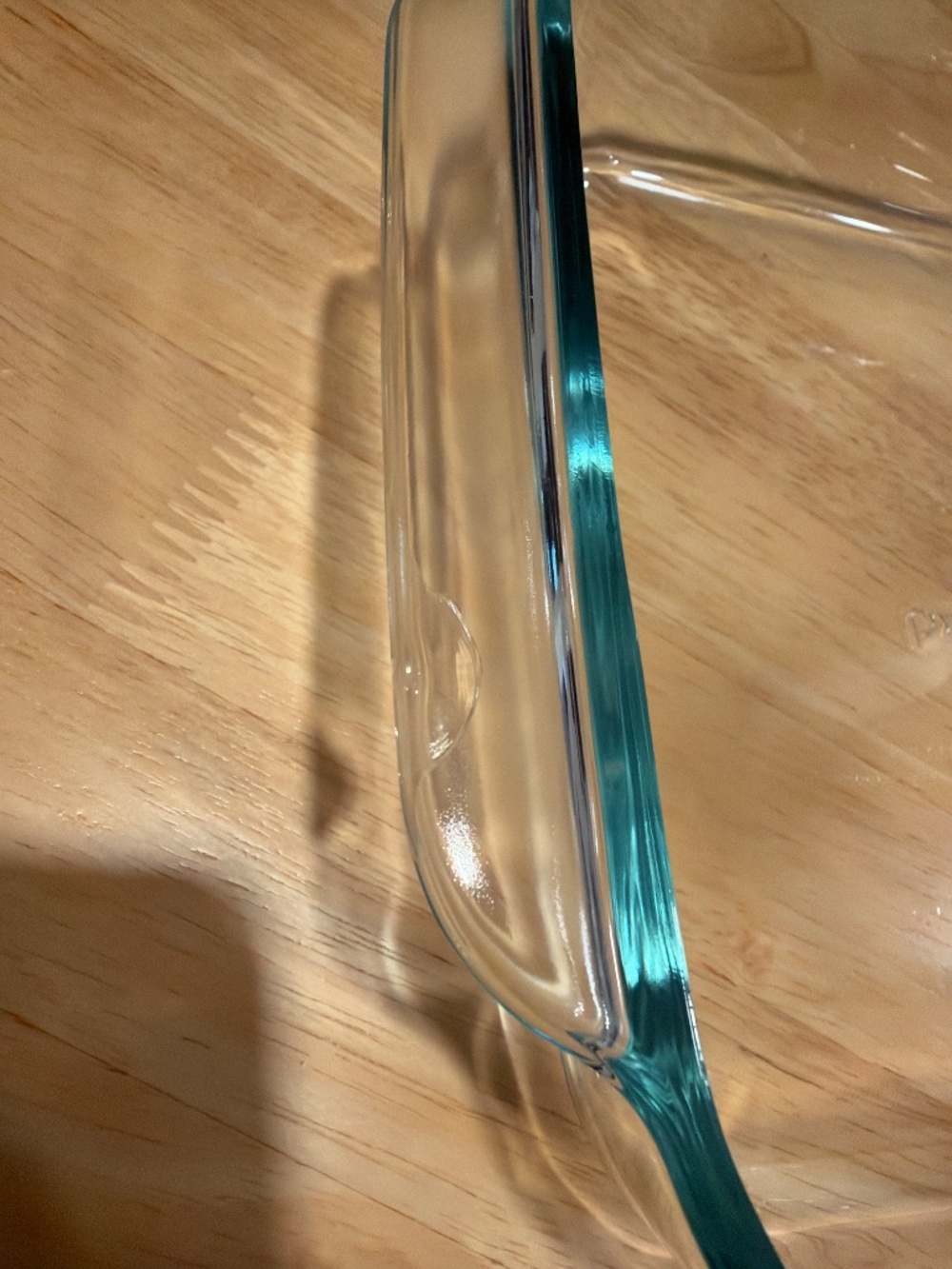 Pyrex 8inx8in baking dish - Picture 3 of 3